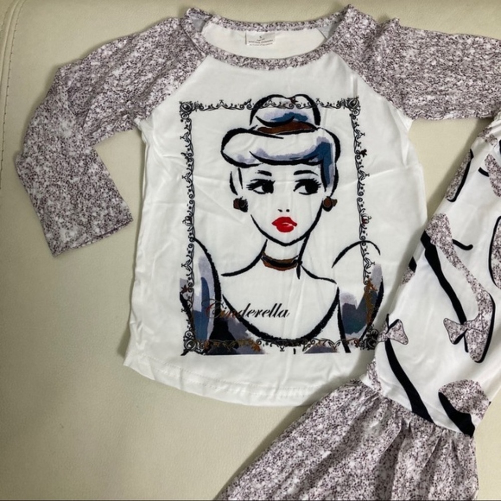 Boutique Cinderella Cute Flare Pants top set - Picture 4 of 5